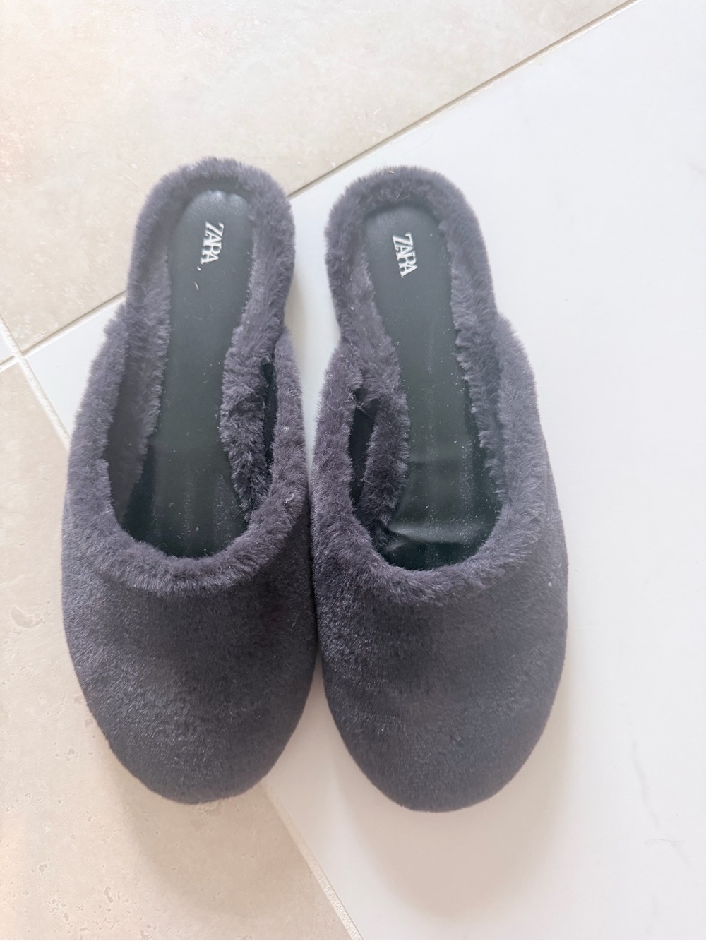 Zara Plush Black Faux-Fur Slip-On Mules